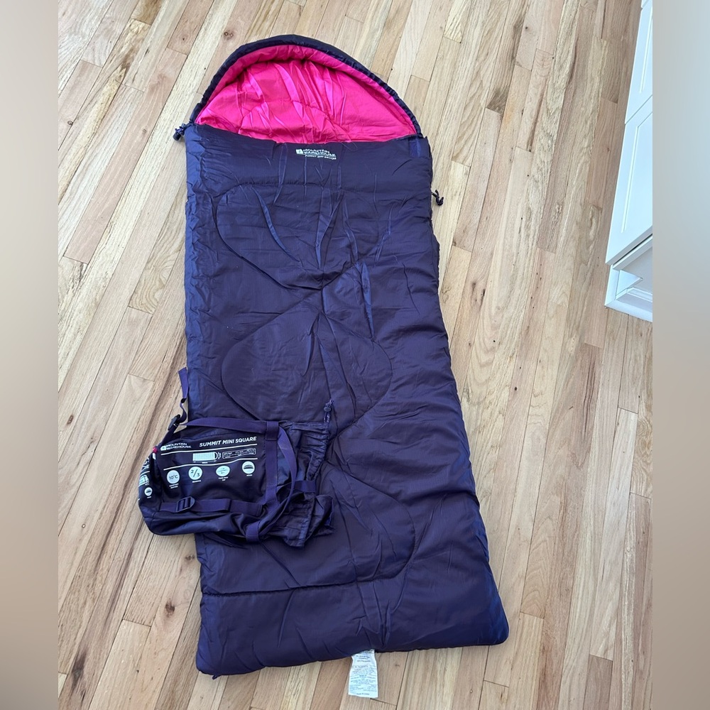 Purple Summit Mini Square Sleeping Bag (Mountain Warehouse) - Like New